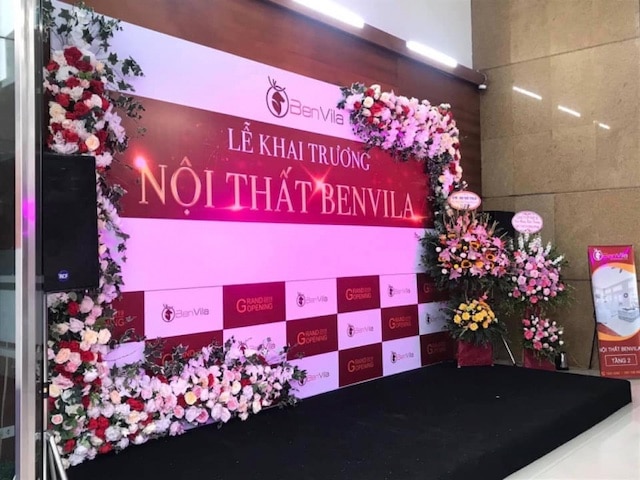 Le-khai-truong-showroom-quan-trong-nhu-the-nao